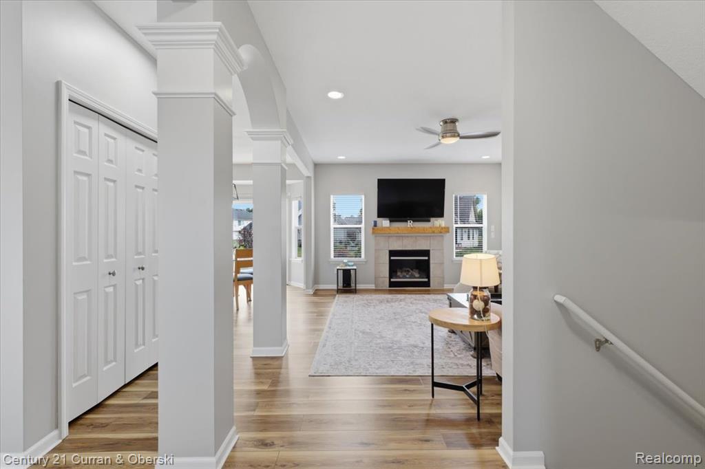 23537 Crescent Ridge Drive, New Boston, MI 48164 — Photo 9