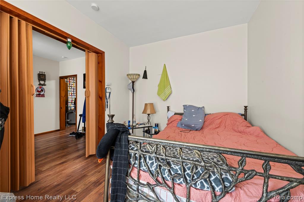 3321 Holbrook Street, Hamtramck, MI 48212 — Photo 9
