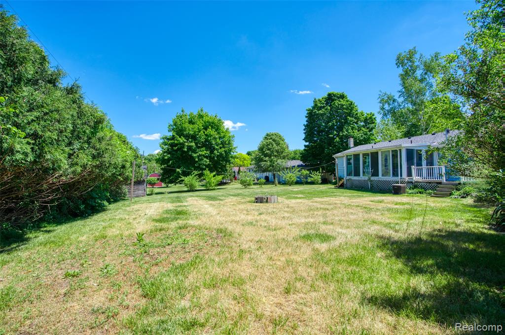 2653 Porcupine Trail, Lapeer, MI 48446 — Photo 25