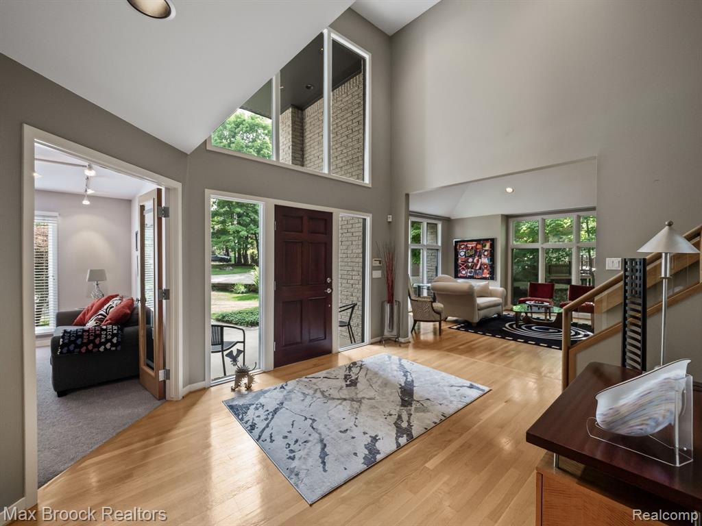 6224 Bromley Court, West Bloomfield, MI — Photo 6