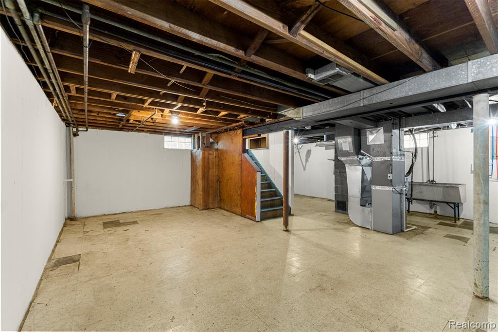 5925 Gilman Street, Garden City, MI — Photo 32