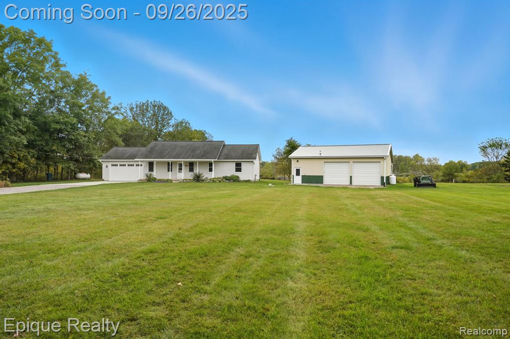 6481 Byron Road, Howell, MI 48855 — Photo 29
