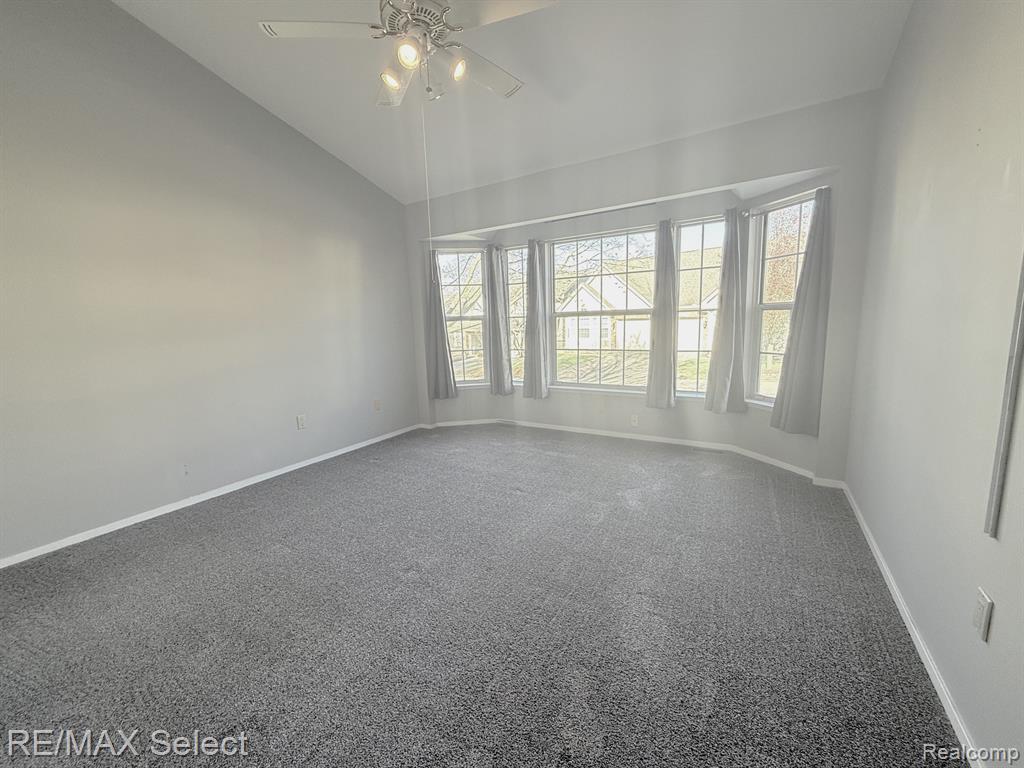 880 WHISPERWOOD Trail, Fenton, MI 48430 — Photo 15