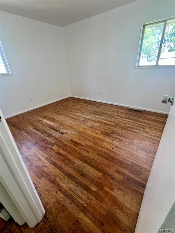 6410 Belltree Lane, Flint, MI 48504 — Photo 22