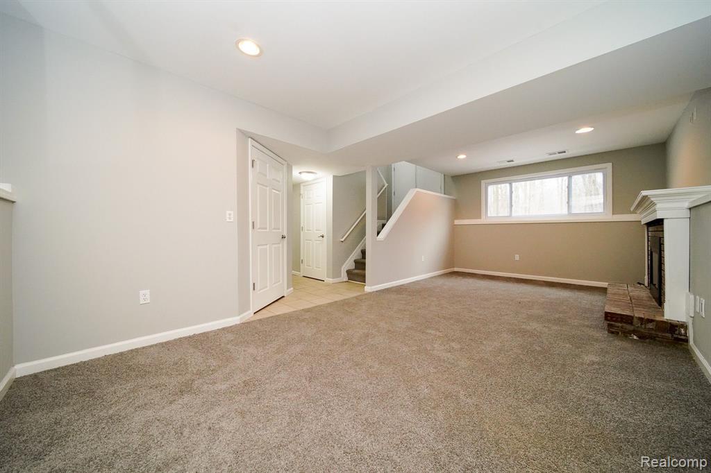 5266 ARGENTINE Road, Howell, MI 48855 — Photo 48