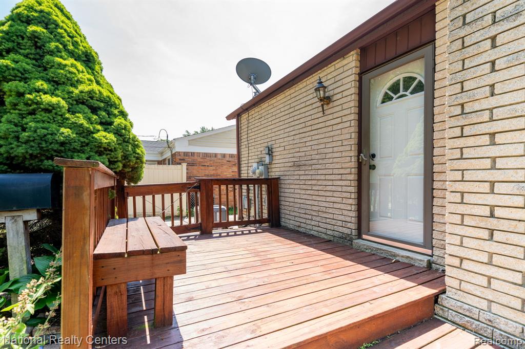 8308 Orhan Street, Canton, MI 48187 — Photo 24
