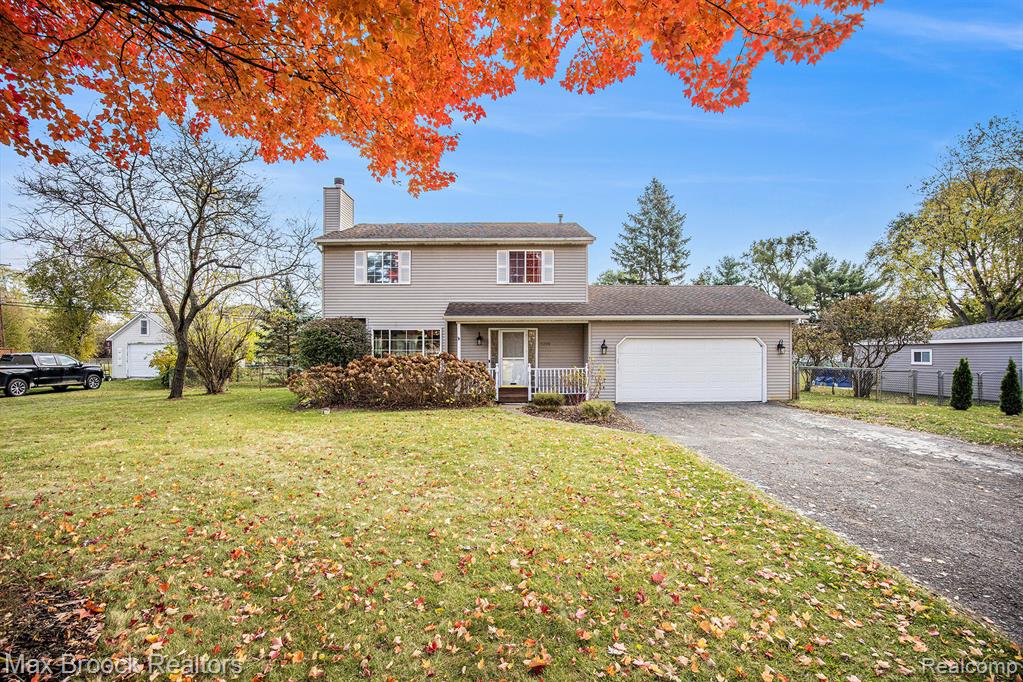 5296 Pine Knob Lane, Independence, MI — Photo 2