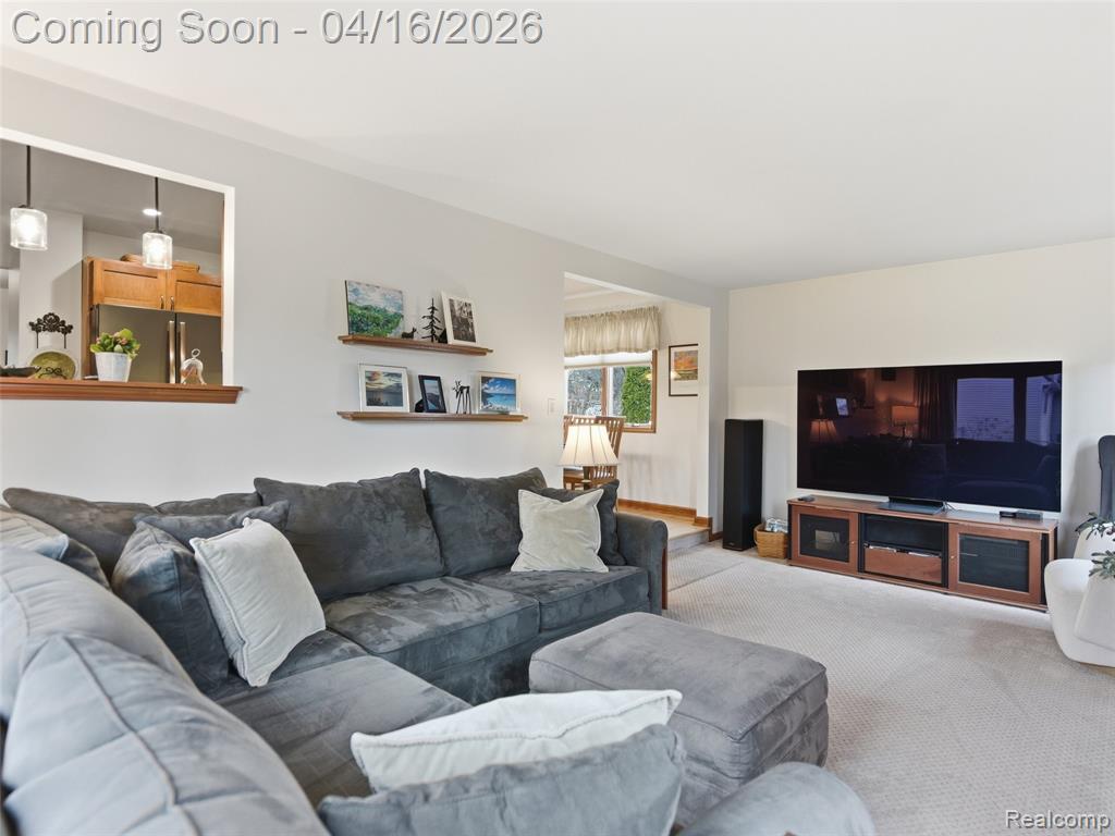 3363 Blasser Drive, Lake Orion, MI — Photo 32