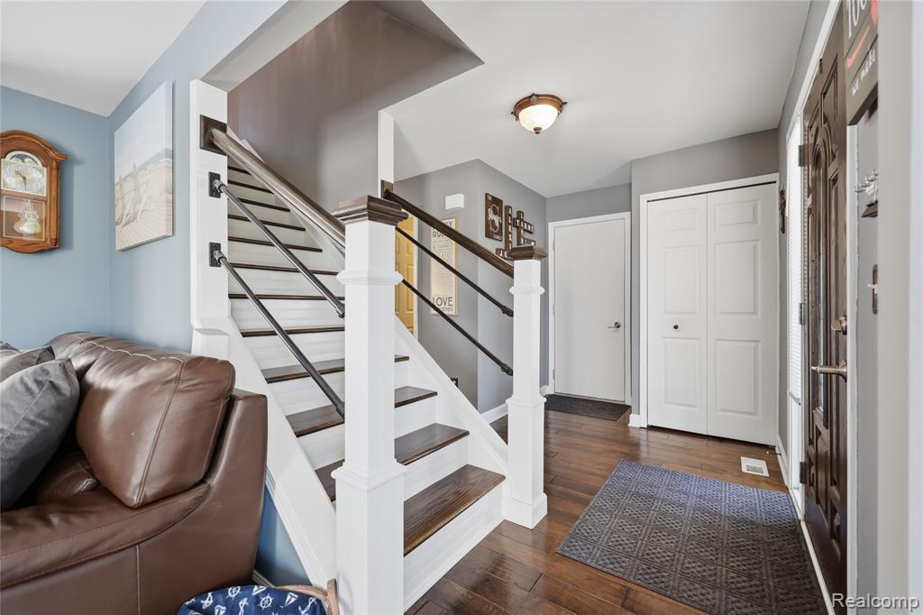 6003 Cedar Bend Drive, Clarkston, MI — Photo 5