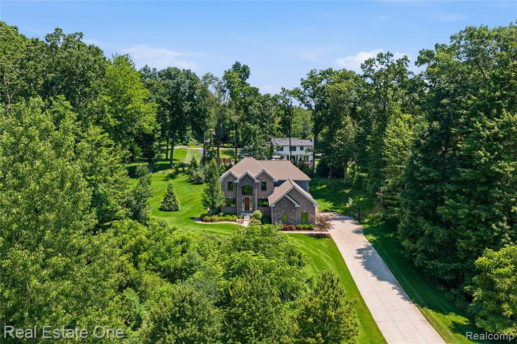 5575 Ciderberry Drive, Brighton, MI 48116 — Photo 3