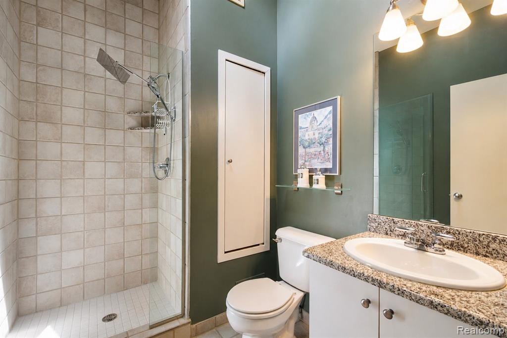5775 Eastman Boulevard, West Bloomfield, MI 48323 — Photo 28