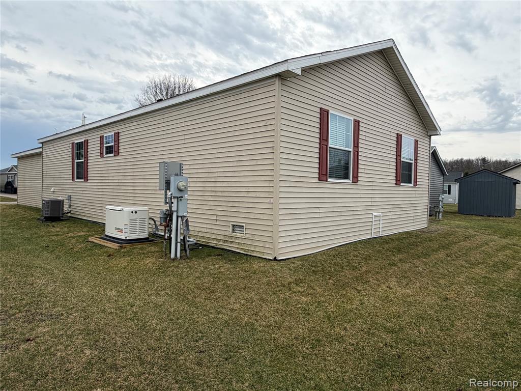 241 Waterway Court, Lapeer, MI 48446 — Photo 28