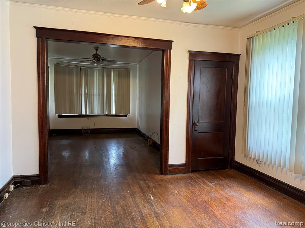 2259 Saint Clair Street, Detroit, MI 48214 — Photo 2