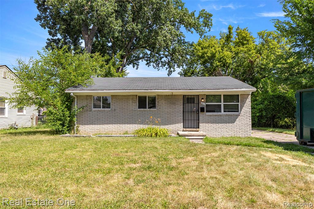 29522 Grandview Street, Inkster, MI 48141 — front exterior