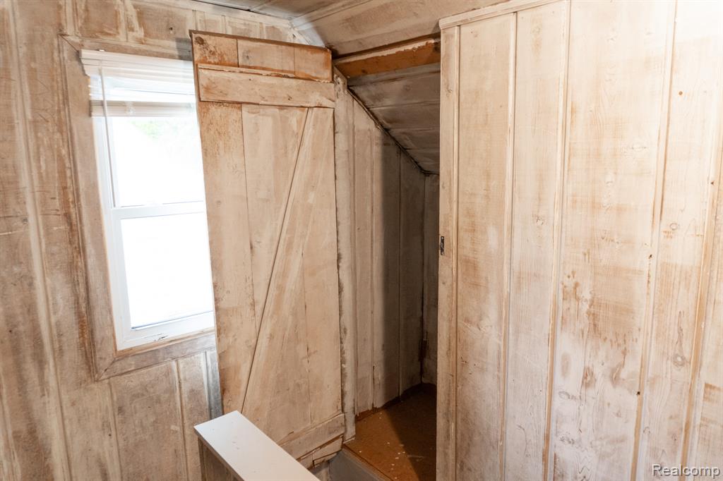 727 Waldman Avenue, Flint, MI 48507 — Photo 33