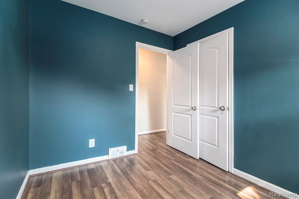15487 Greydale Street, Detroit, MI 48223 — Photo 29