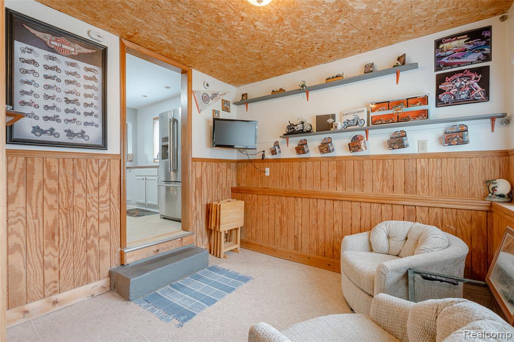 6041 Gilman Street, Garden City, MI — Photo 21
