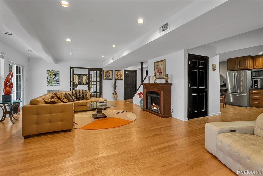 1433 CALLAWAY Court, Howell, MI 48843 — Photo 10