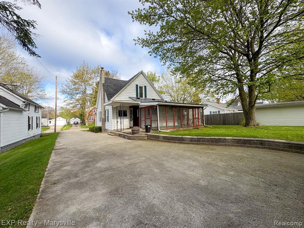 206 SPRING Street, Yale, MI 48097 — Photo 3