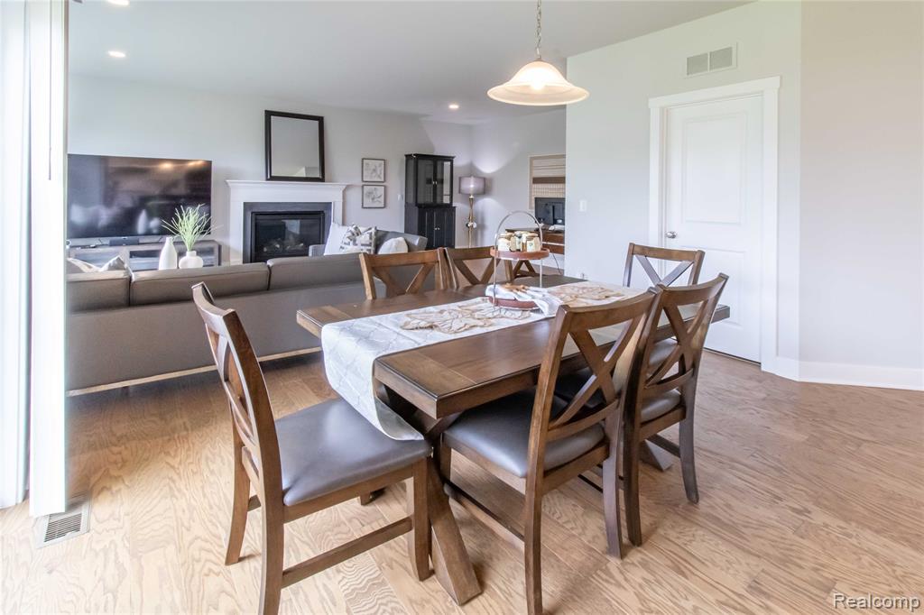 1648 S Tannytown Road, Canton, MI 48188 — Photo 27