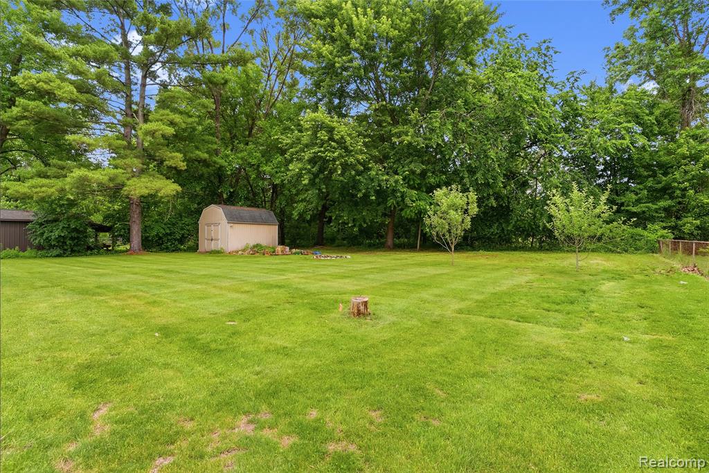 1843 Curtis Road, Birch Run, MI 48415 — Photo 25