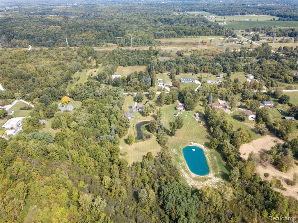 8145 Lindsey Road, Casco, MI 48064 — Photo 56