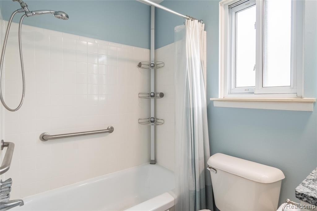 29150 Manchester Street, Westland, MI — Photo 14