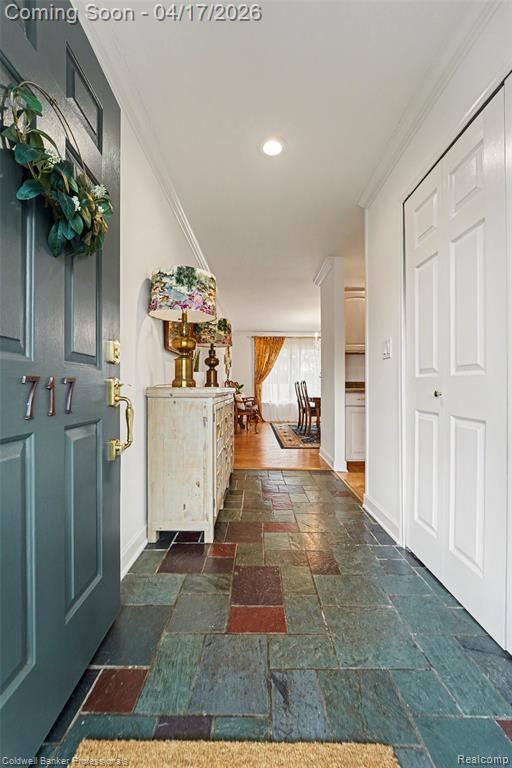 717 Sandstone Drive, Rochester Hills, MI 48309 — Photo 5