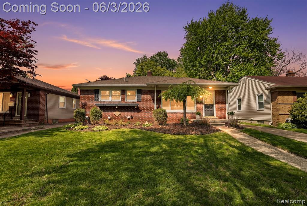 711 Symes Avenue, Royal Oak, MI 48067 — Photo 41