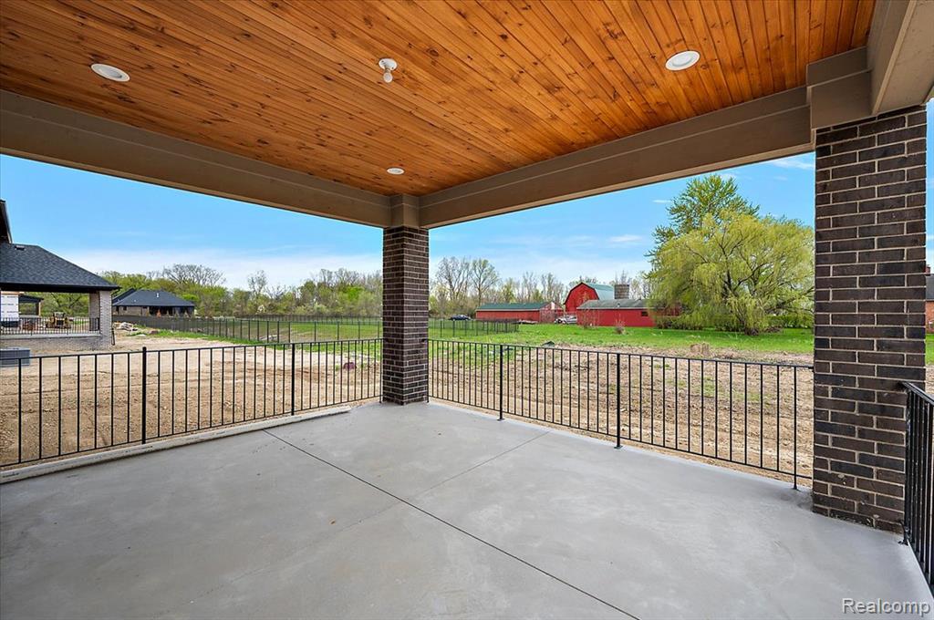 18764 Via Firenze, Macomb, MI 48044 — Photo 15