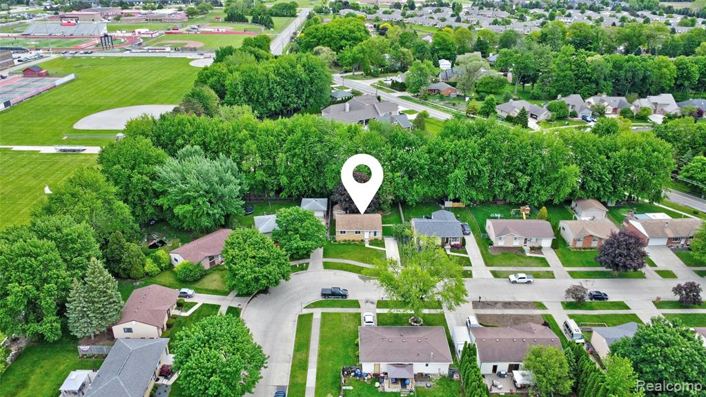 42428 Greenbrier Lane, Clinton Twp, MI 48038 — Photo 34