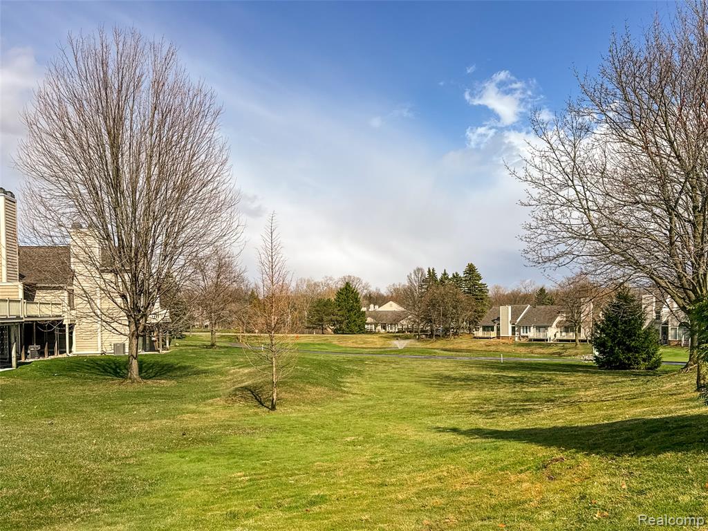 741 Briar Hill Lane, 111, Bloomfield Hills, MI 48304 — Photo 41