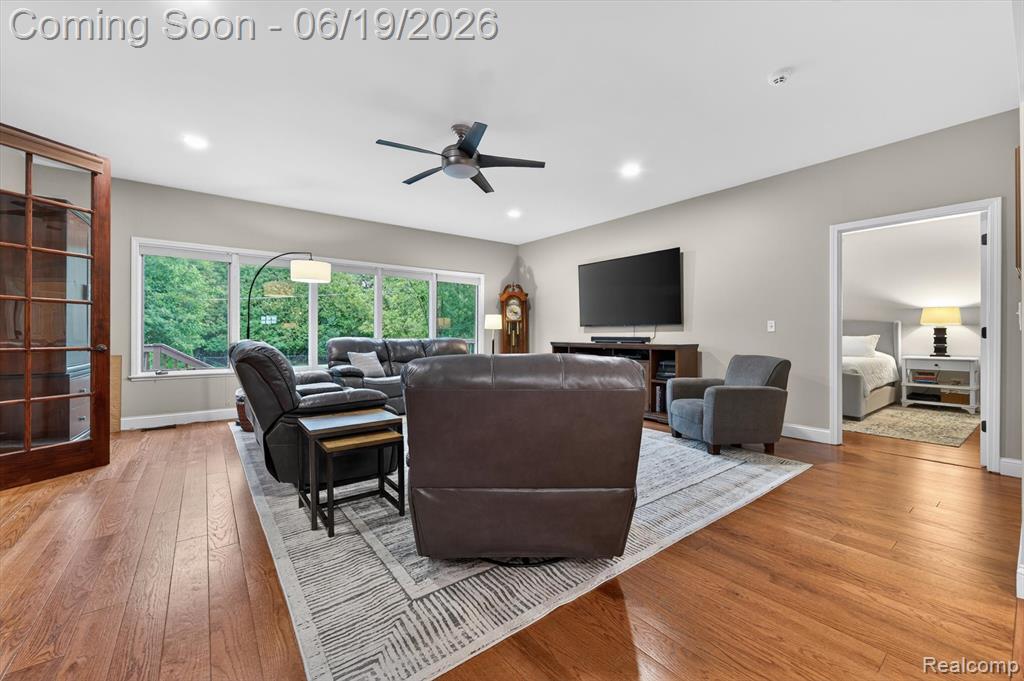 9259 Silverside, South Lyon, MI 48178 — Photo 12
