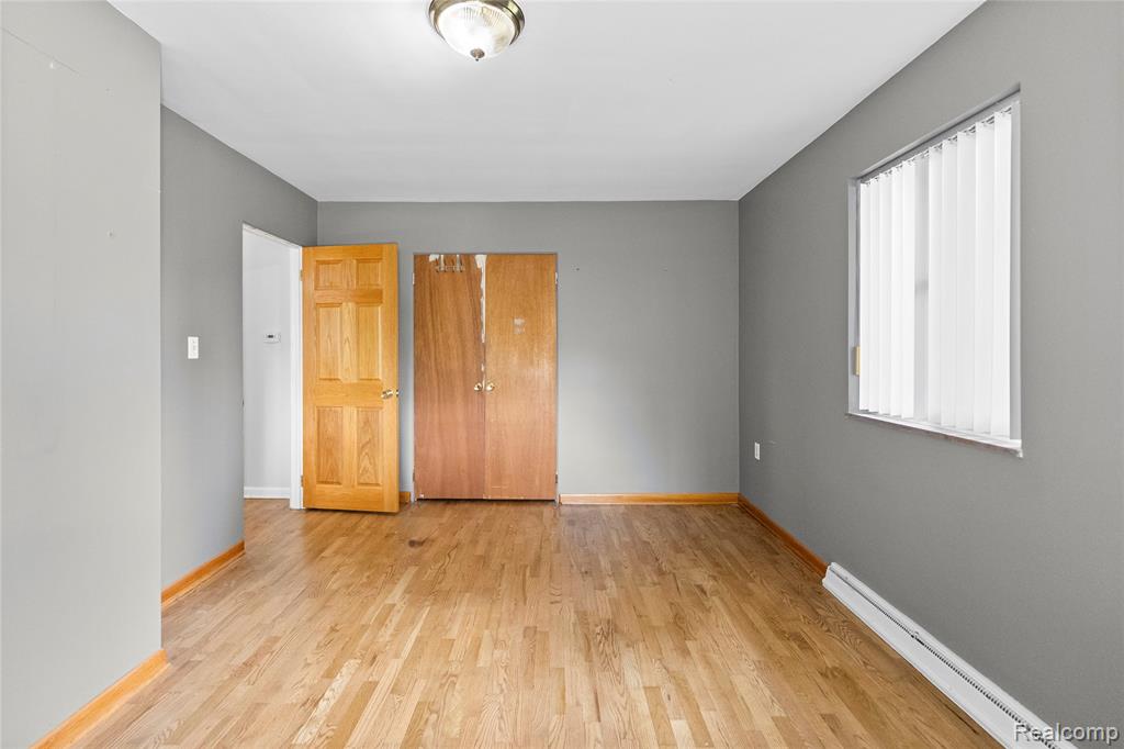 2354 Grove Park Road, Fenton, MI 48430 — Photo 16