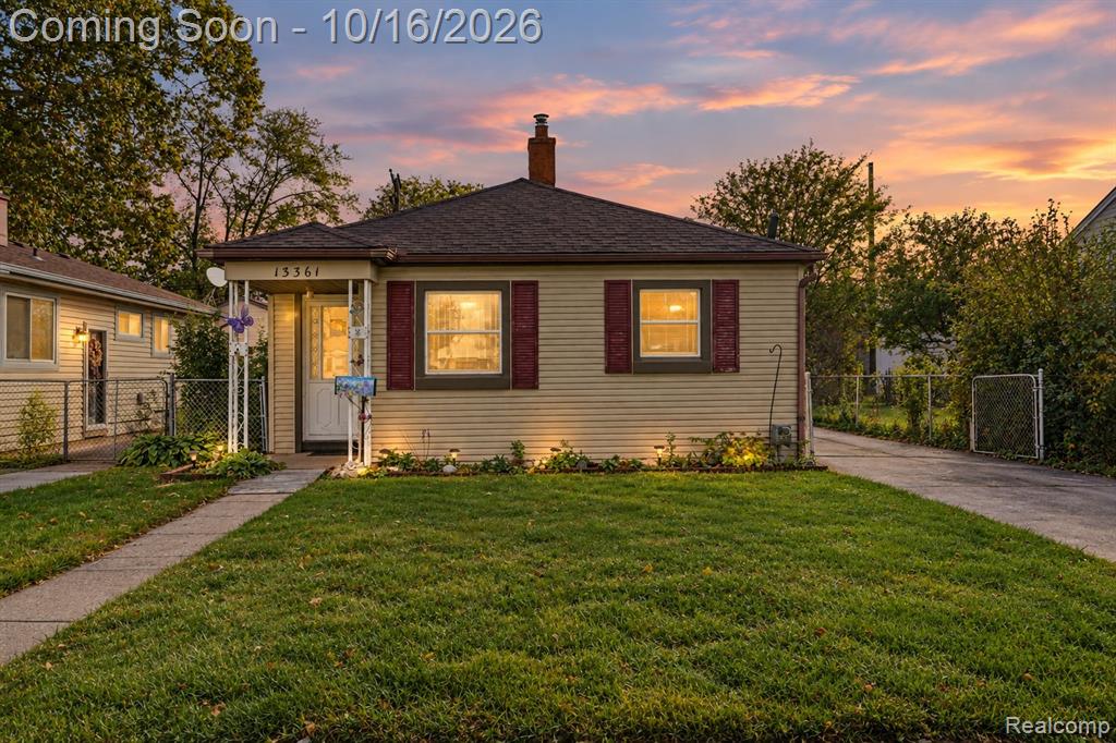 13361 Helen Street, Southgate, MI 48195