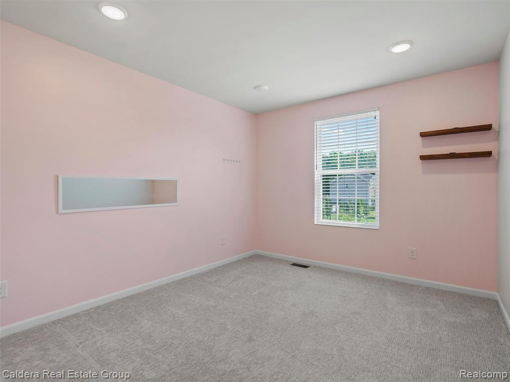 4132 Walcott Drive, Lake Orion, MI — Photo 29