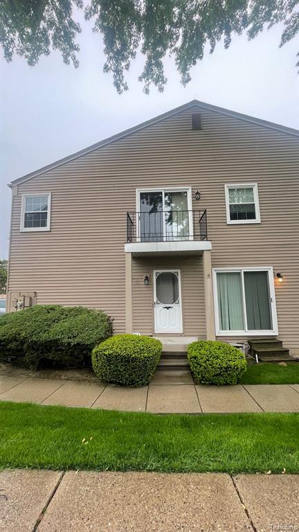 23743 STONEHENGE Boulevard, Novi, MI — Photo 2