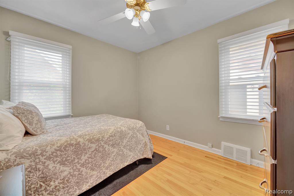 4423 Groveland Avenue, Royal Oak, MI 48073 — Photo 22