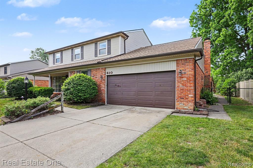 610 Thurber Drive, Troy, MI 48085 — Photo 2
