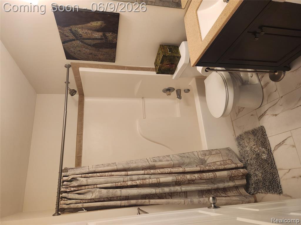 7155 Belle Pointe Drive, Belleville, MI 48111 — Photo 5