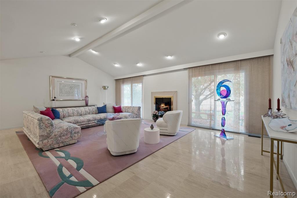 5129 Woodlands Lane, Bloomfield Hills, MI 48302 — Photo 19