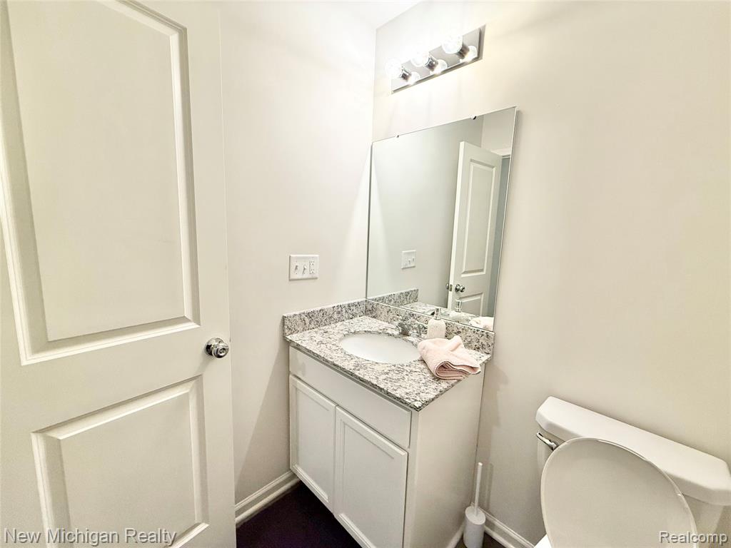 6079 Regency Drive, Burton, MI 48519 — Photo 10