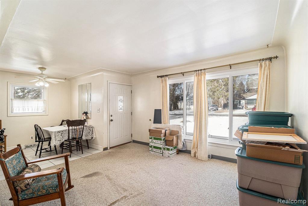 5865 ELDRIDGE Drive, Waterford, MI 48327 — Photo 4