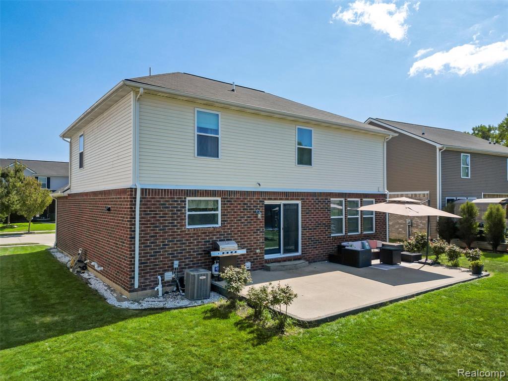 41197 Dortmund Drive, Clinton Twp, MI 48038 — Photo 39