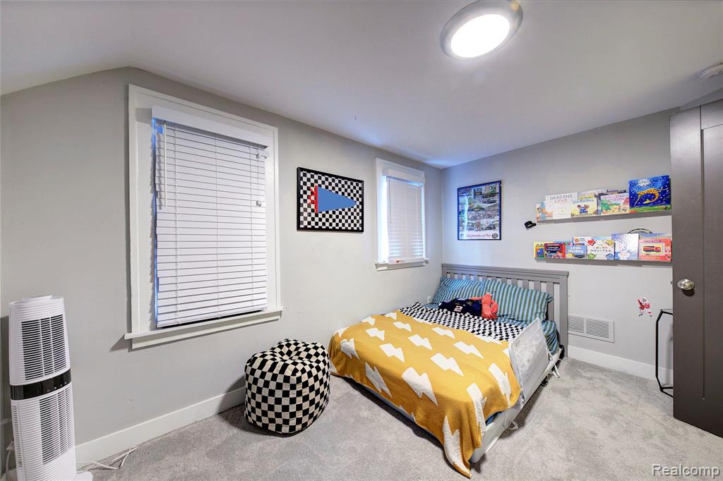 478 E Breckenridge Street, Ferndale, MI 48220 — Photo 23