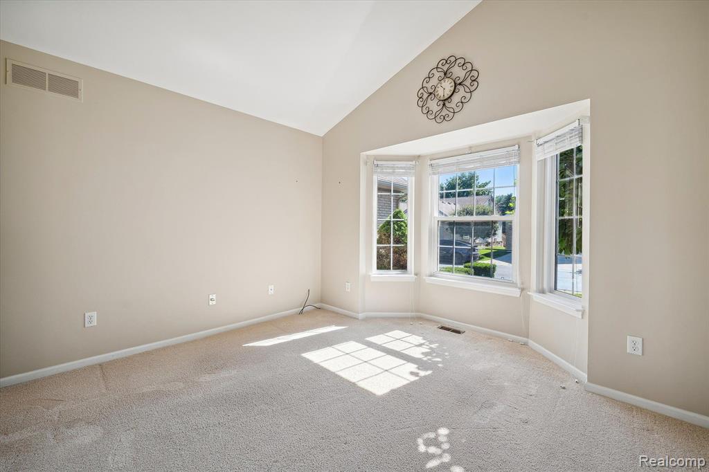 42279 BAYBERRY, Clinton Twp, MI 48038 — Photo 16