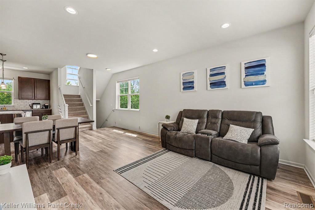 4923 Treeside Lane, Troy, MI 48098 — Photo 3