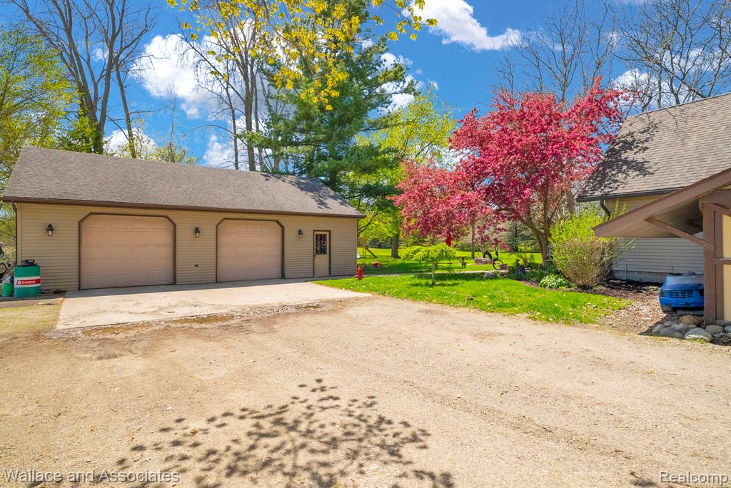 6616 Wellman Line Road, Croswell, MI 48422 — Photo 7
