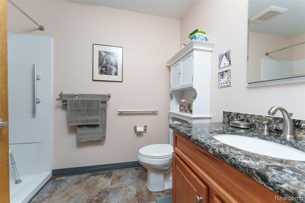 7701 Hidden Circle Drive, Byron, MI 48418 — Photo 12