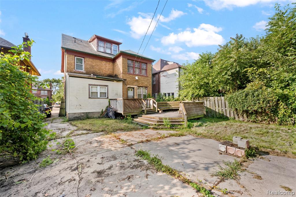 2016 Atkinson Street, Detroit, MI 48206 — Photo 3